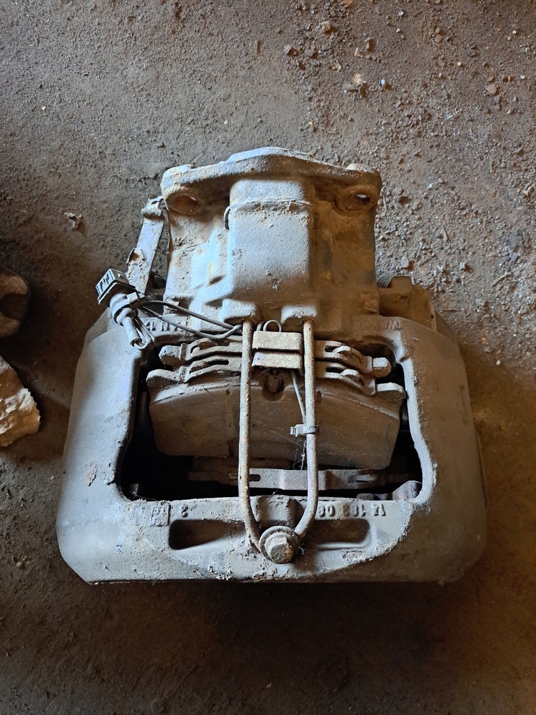 фото №1, Супорт гальмівний renault midlum dxi r. 17.5