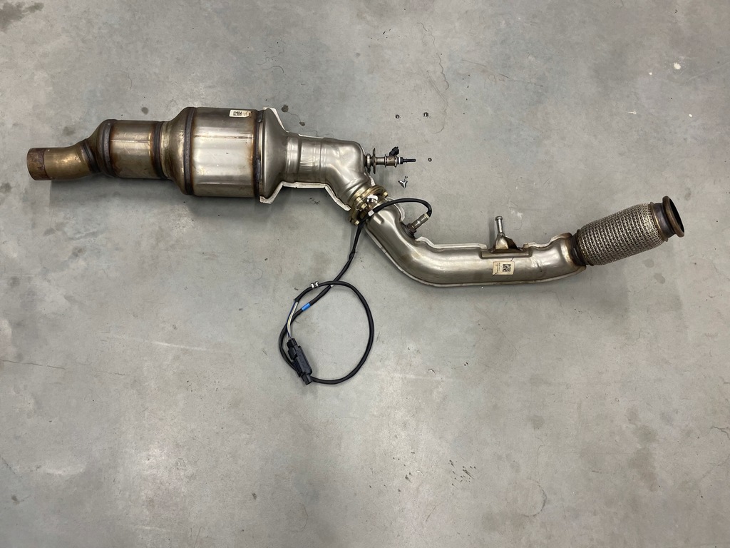 фото №1, Труба вихлопна каталізатор audi a6 c8 s6 новий