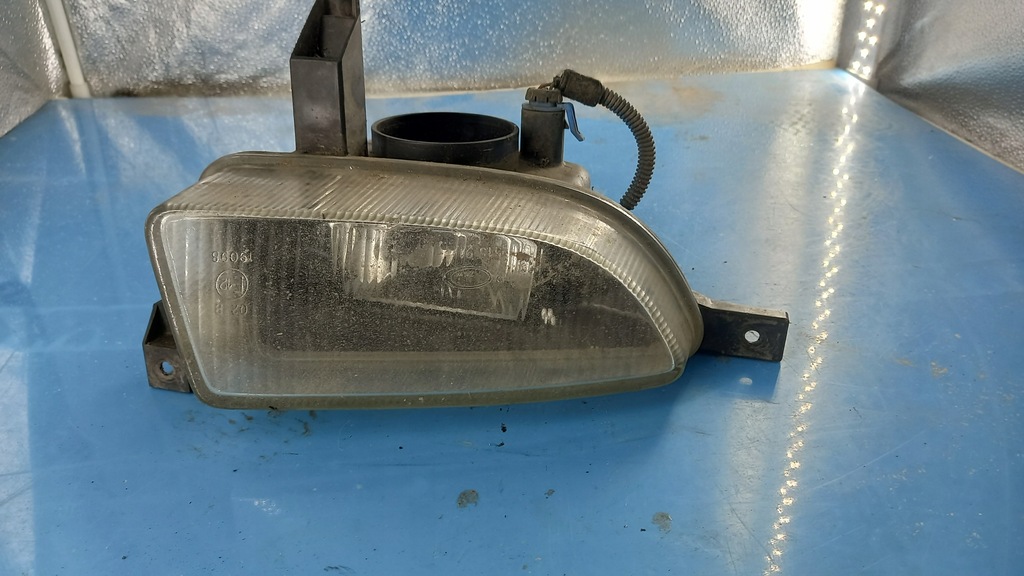 фото №1, Протитуманна фара правий opel zafira 24407175