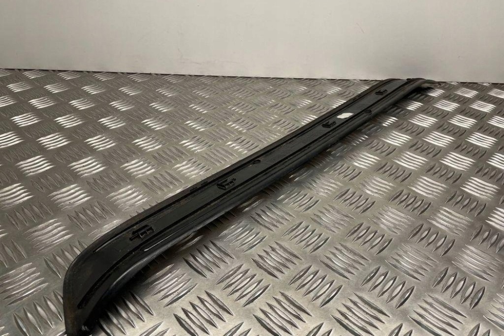 Передня ліва накладка декоративна порога  bmw 3 touring e91 7907151 3.0l дизель Ціна