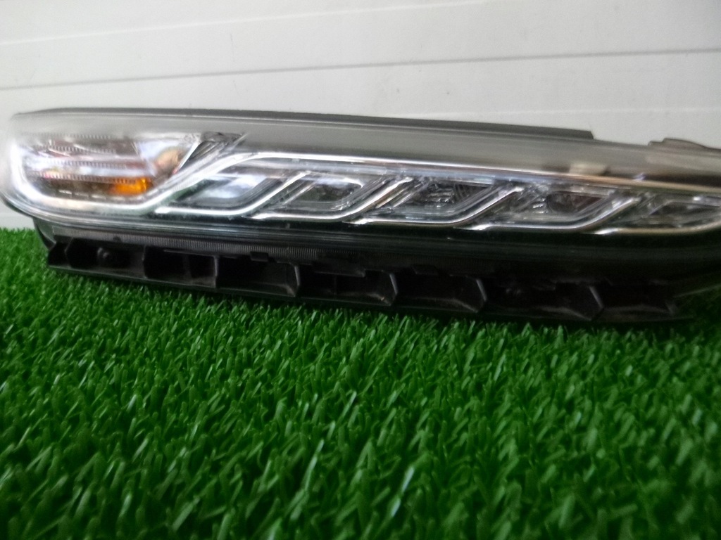 фото №4, Hyundai kona 17- лампа передняя правая перед drl оригинальный номер