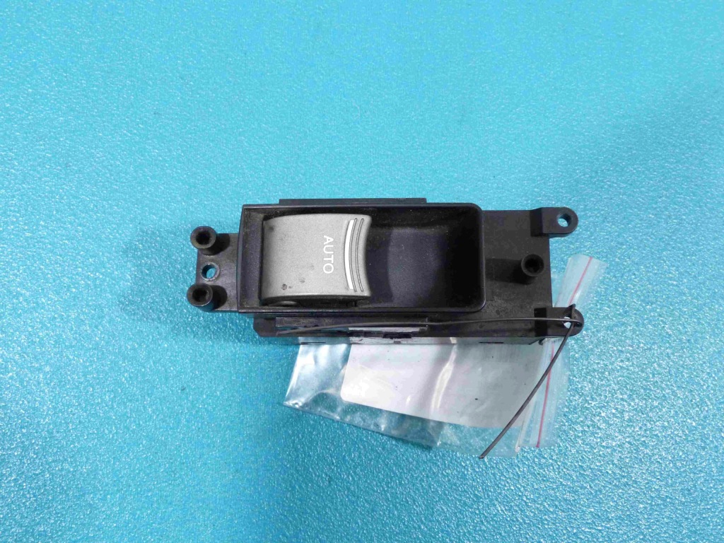 фото №1, Перемикач скло перед правий honda legend iv kb1