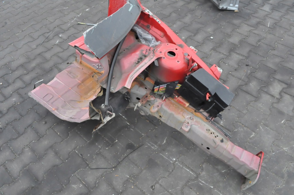 фото №5, Volvo v40 ii четверть лонжерон левая перед передняя