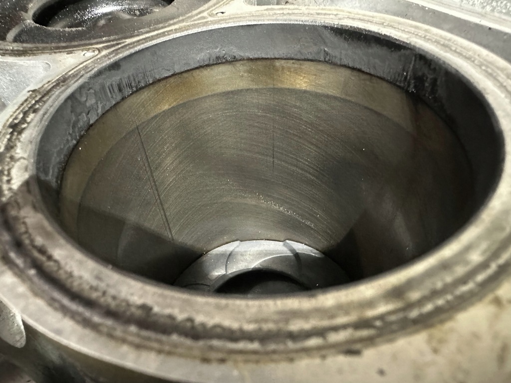 фото №12, Блок двигуна dół wał поршні 2.2 did 4n14 mitsubishi outlander bez mivec