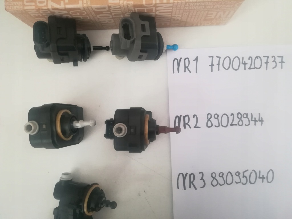 фото №8, Моторчик регулювання фара renault, nissan