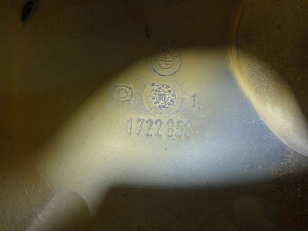 фото №6, Корпус термостата bmw e36 e34 z3 2.0 2.5 m50