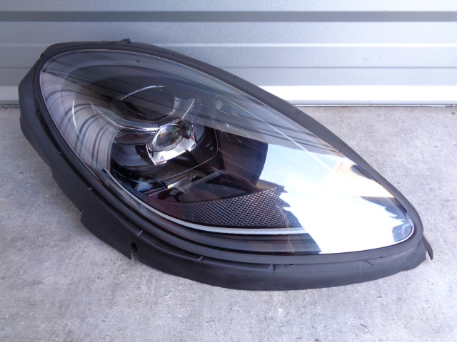 фото №1, Porsche macan 95b full led правый idealny excl