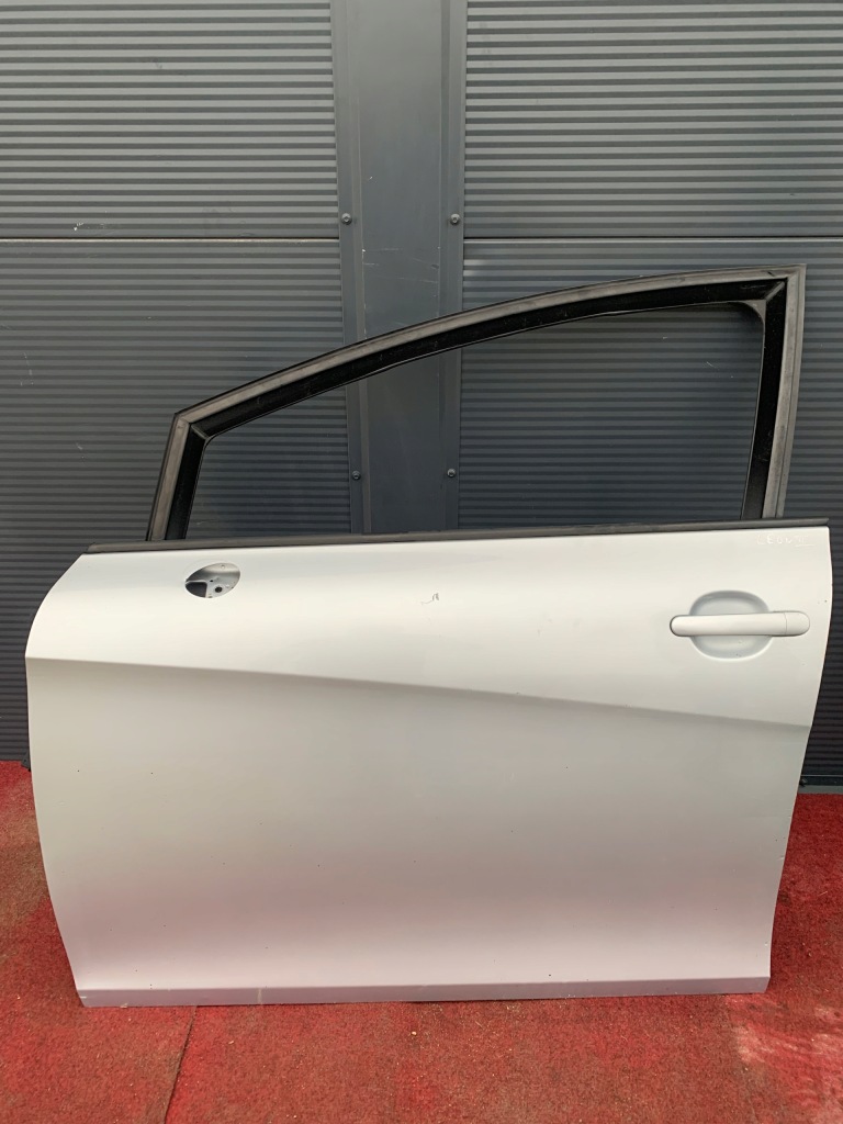 фото №1, Seat leon ii 2 lift двері ліва передні лівий перед сріблястий