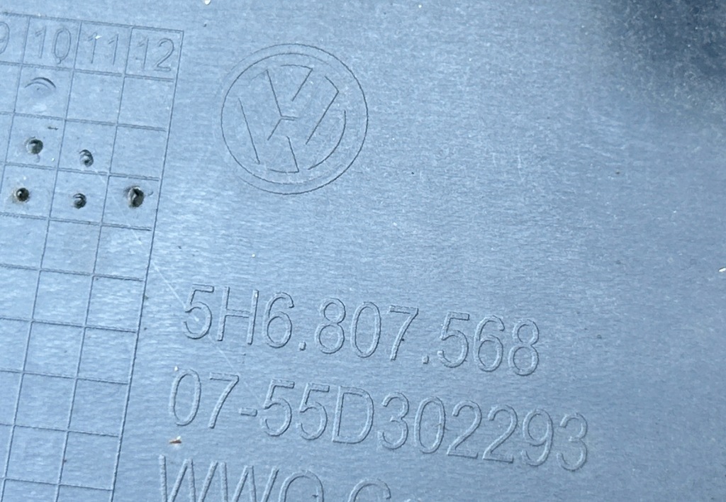 фото №13, Спойлер бампера задня vw golf viii 8 hb 5h6807568