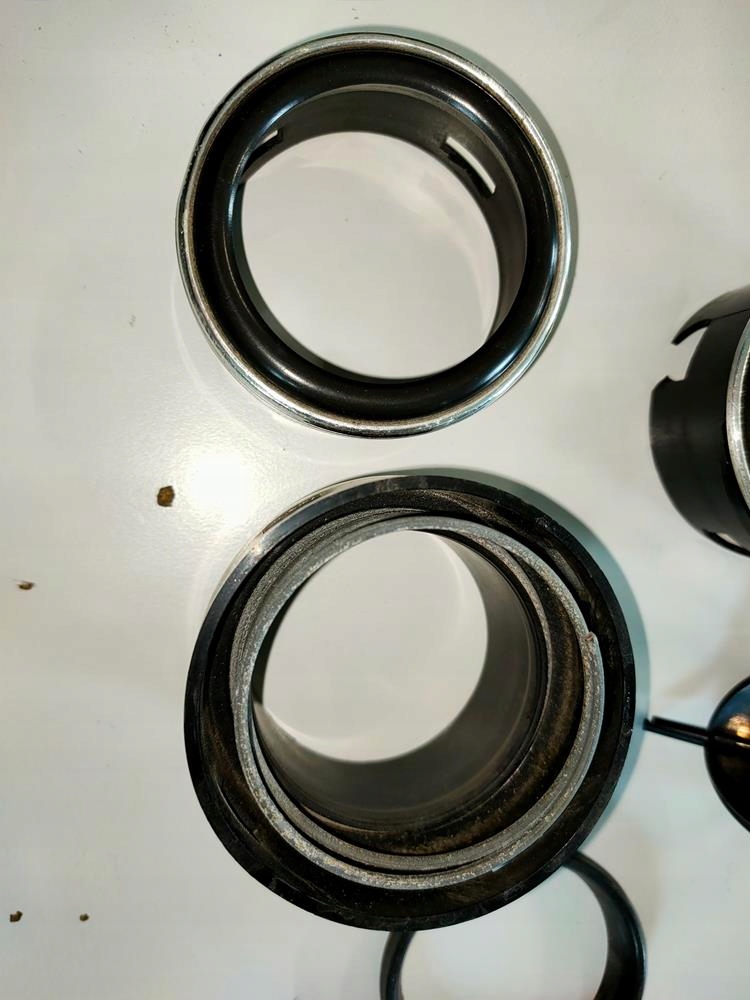 фото №9, Выход воздуха приборная панель mercedes 107 новый