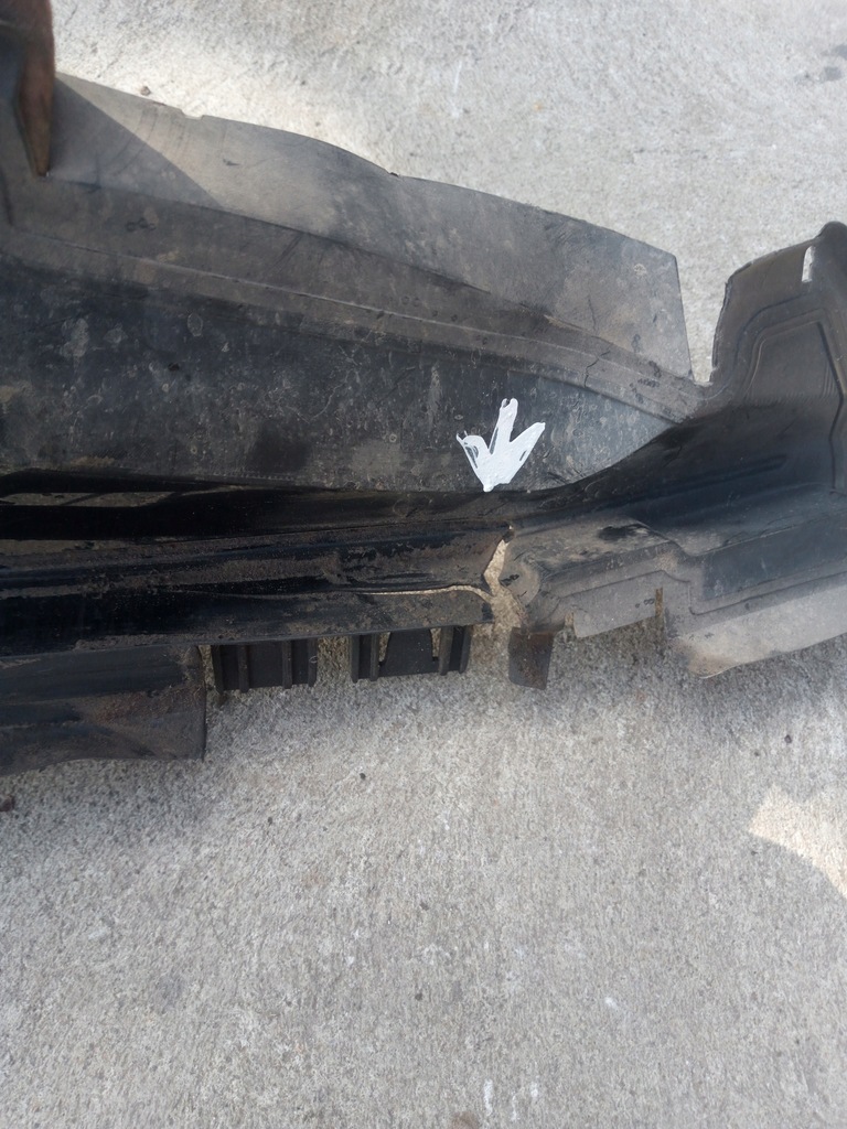 фото №9, Audi a5 8t polift права повітропровід повітря поперечина передній 8t0121284r 3-2