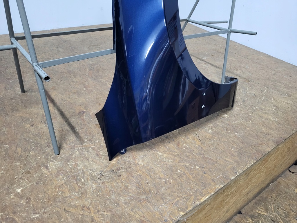 фото №12, Mazda 2 ii 14r-- крила передній перед правий