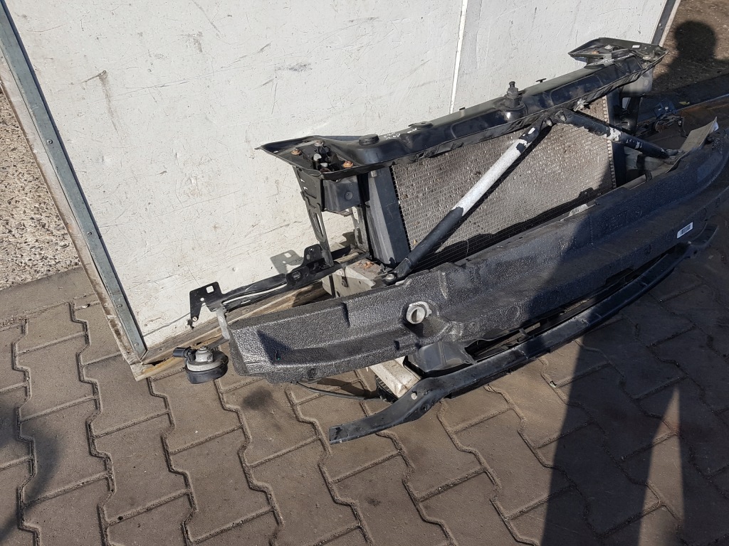 Bmw 1 f20 f21 11-14r 1.6 2.0 d ремінь передній радіатор вентилятор механічна коробка передач в Україні