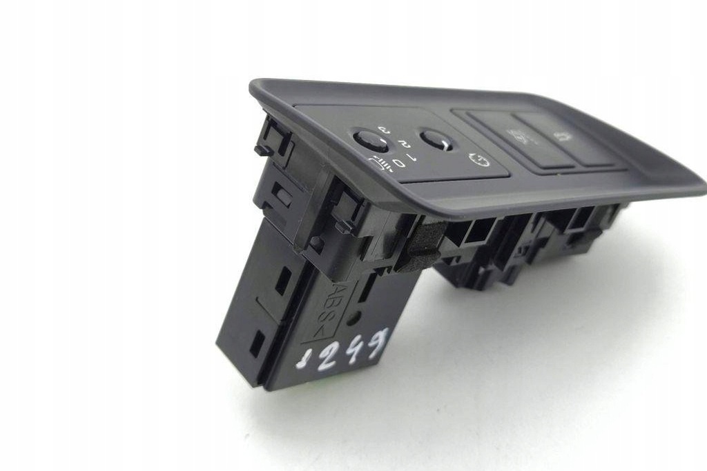 фото №8, Панель перемикачів land rover discovery sport l550 fk7211654cc 2.0l