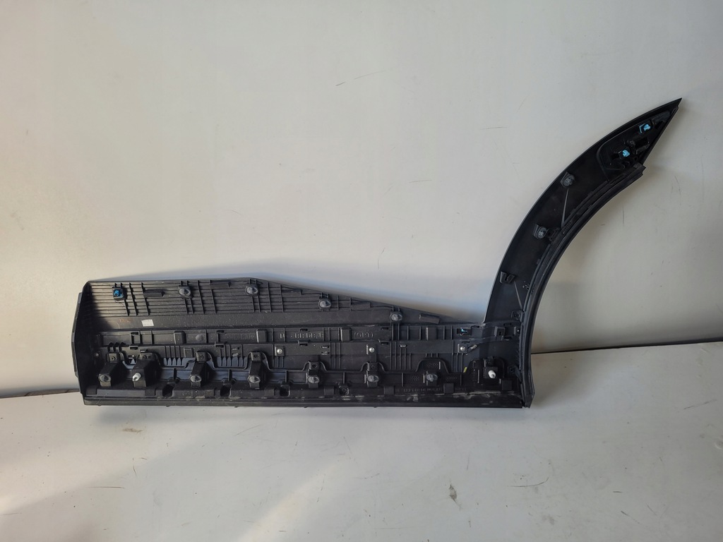 фото №6, Молдинг двері правий задня hyundai ioniq 87732-gi100