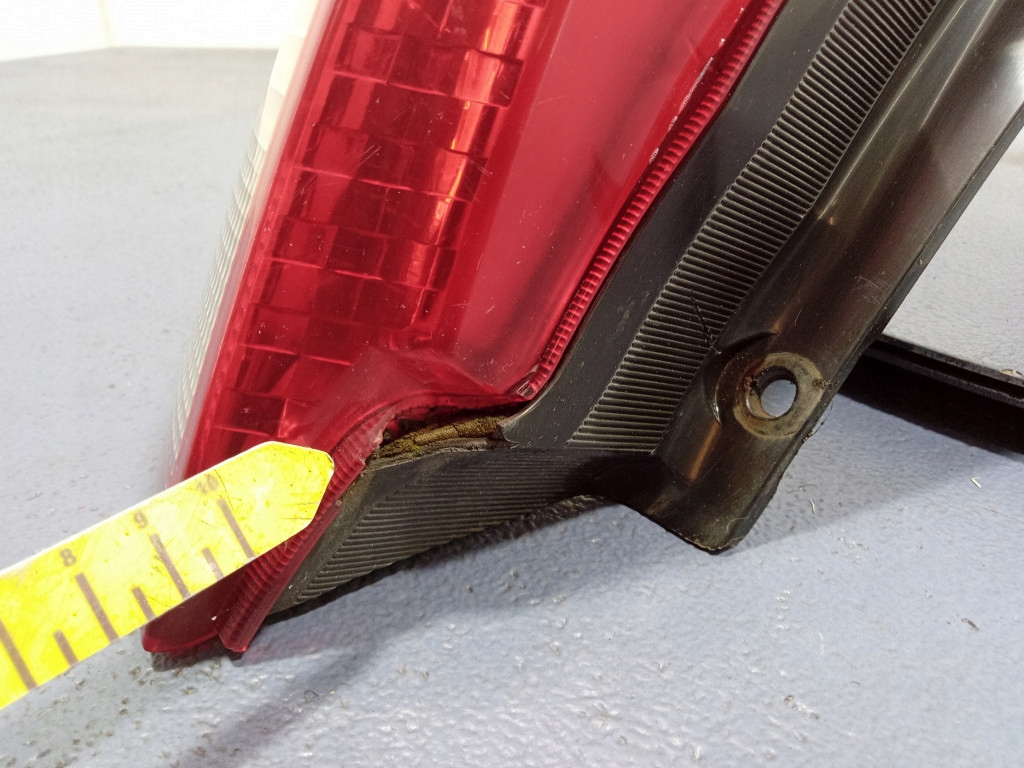 фото №7, Nissan x-trail i t30 лампа задняя левая задняя ichikoh 4913