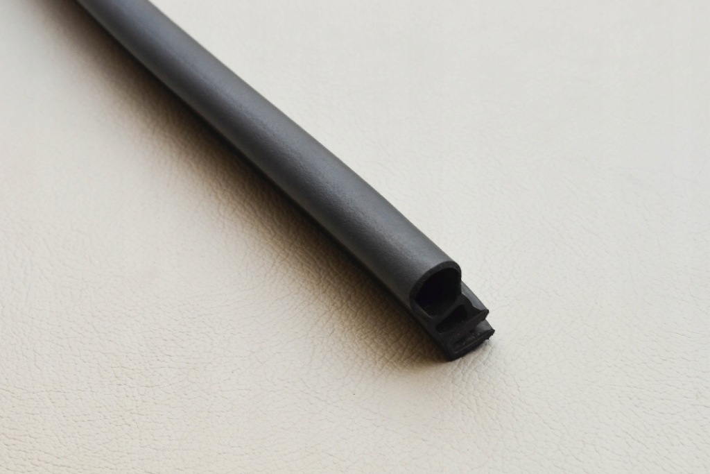 фото №8, Прокладка отсек двигателя audi a5 sportback f5a 8w0823723a 2.0l бензиновый