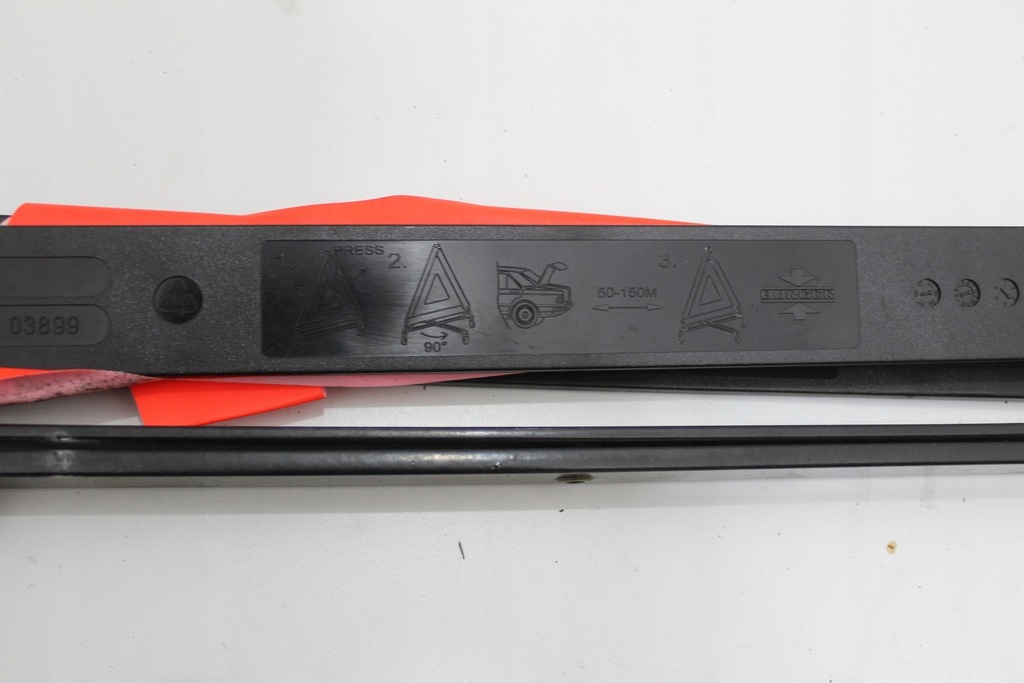 фото №6, Треугольник предупредительный оригинал оригинальный номер mercedes sl r230 w230