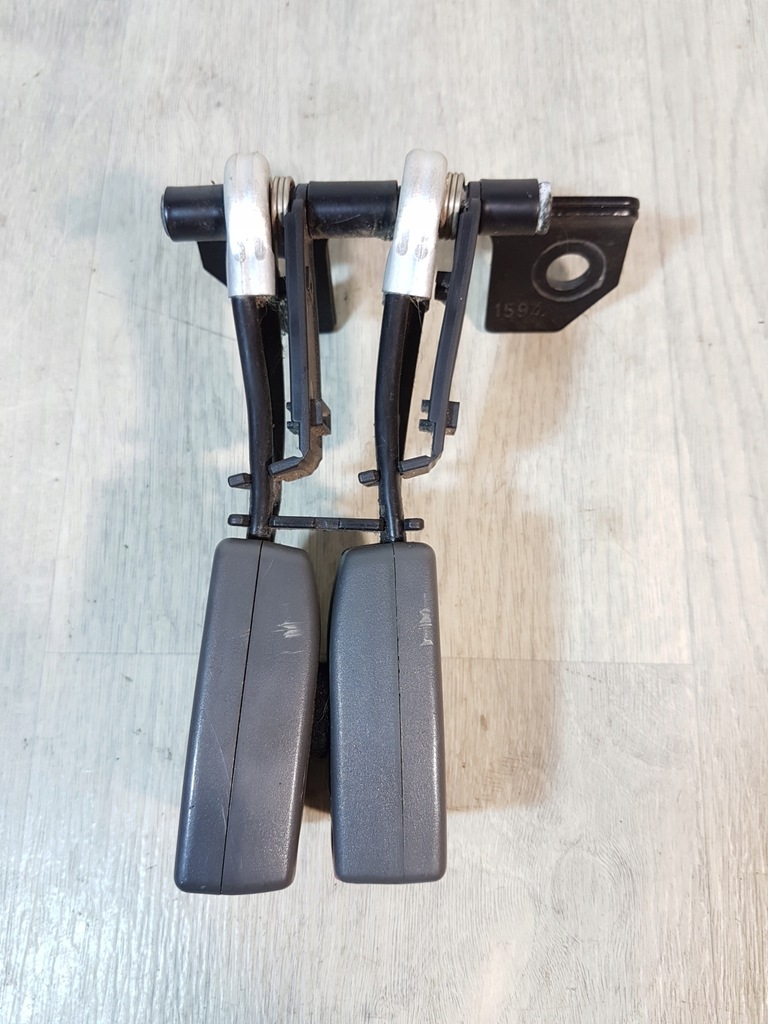 фото №7, Кліпса замок поперечина задня сидіння volvo v40 s40