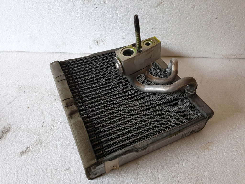 фото №1, Радиатор отопителя opel insignia a 52427385