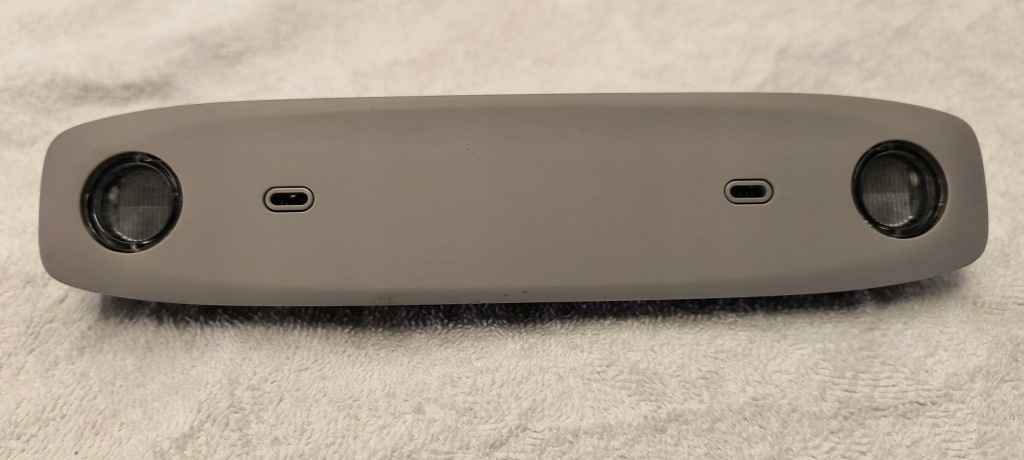 фото №2, Лампа стельова салону tesla model 3