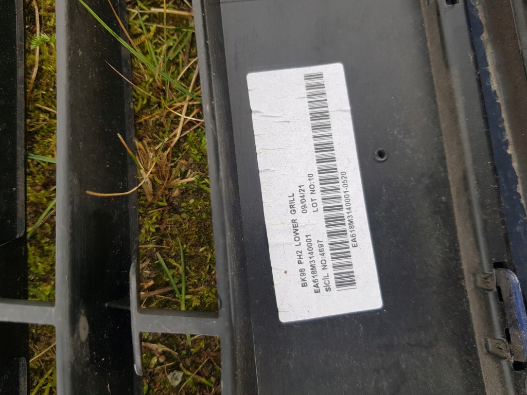 Renault clio iv 4 рестайлінг  бампер перед передній гарний гарний комплектний Зі Шроту