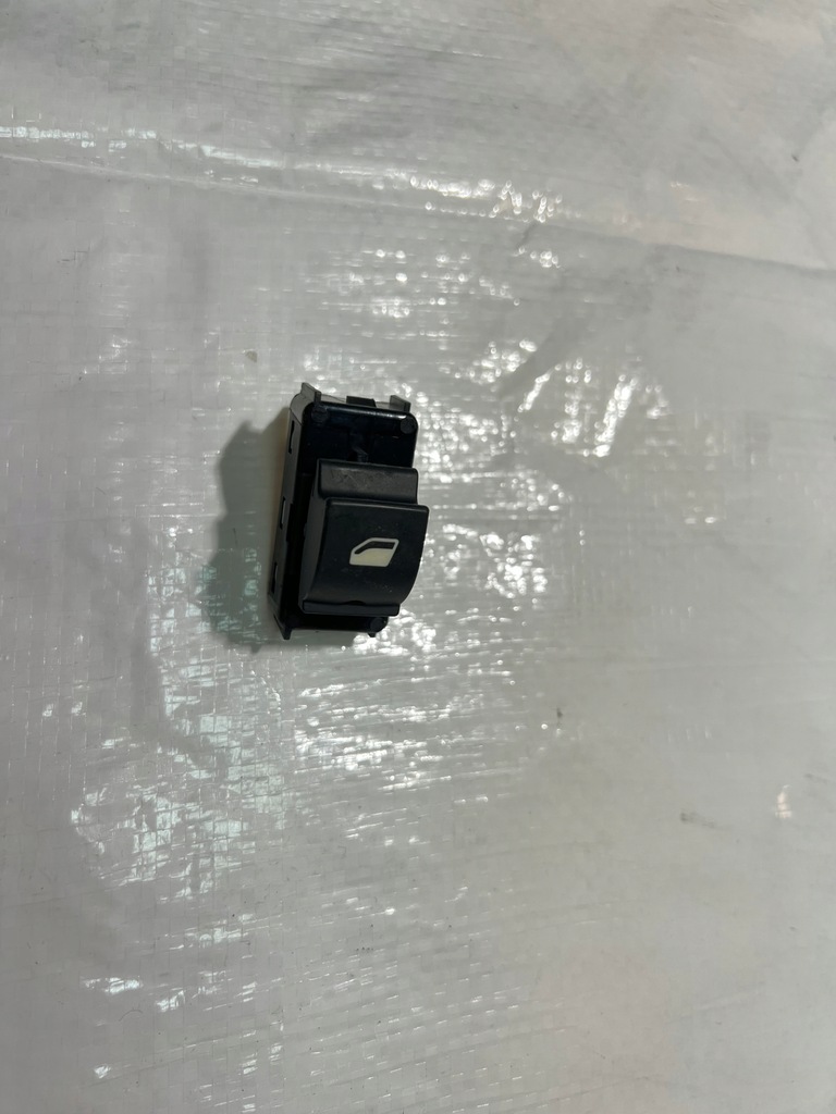 фото №1, Peugeot 3008 ii переключатель окон