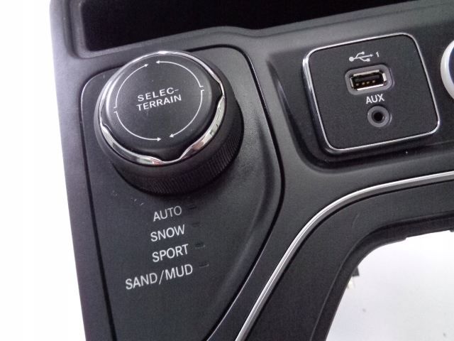 фото №6, Панель рамка передач jeep cherokee v kl 2013-