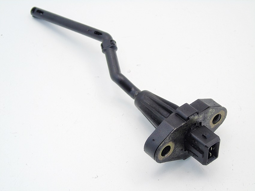 фото №1, Датчик масла 2.2 dci laguna 2 espace 4 vel satis