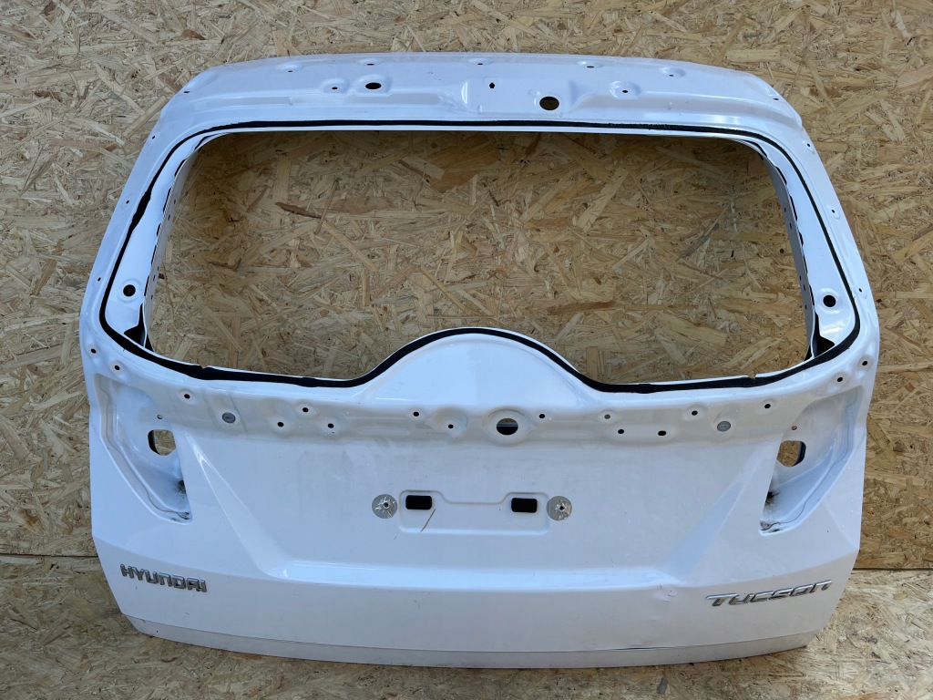 фото №1, Hyundai tucson iv 4 20- крышка багажника задняя задняя