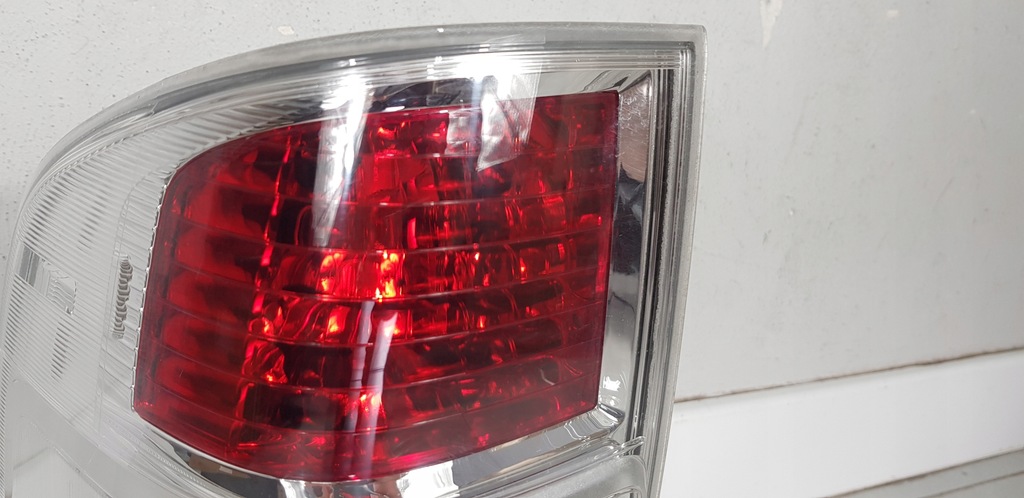 фото №4, Ford ranger lift 09- лампа ліва задня задня ud2d-51160