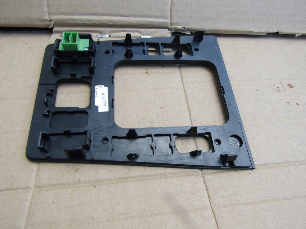 фото №8, 14 mercedes w202 рамка вибірник захист тунель домкрата карбон