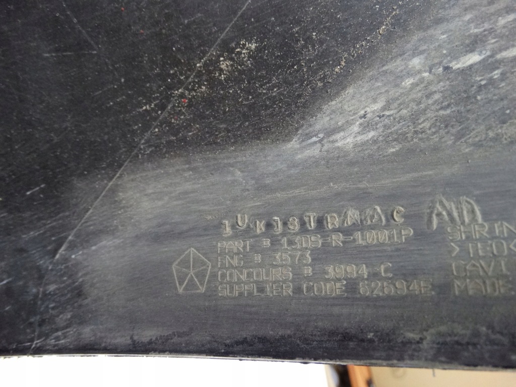 фото №16, Ram 1500 lift 13-18 góra бампера передний оригинальная 1uk13trmac