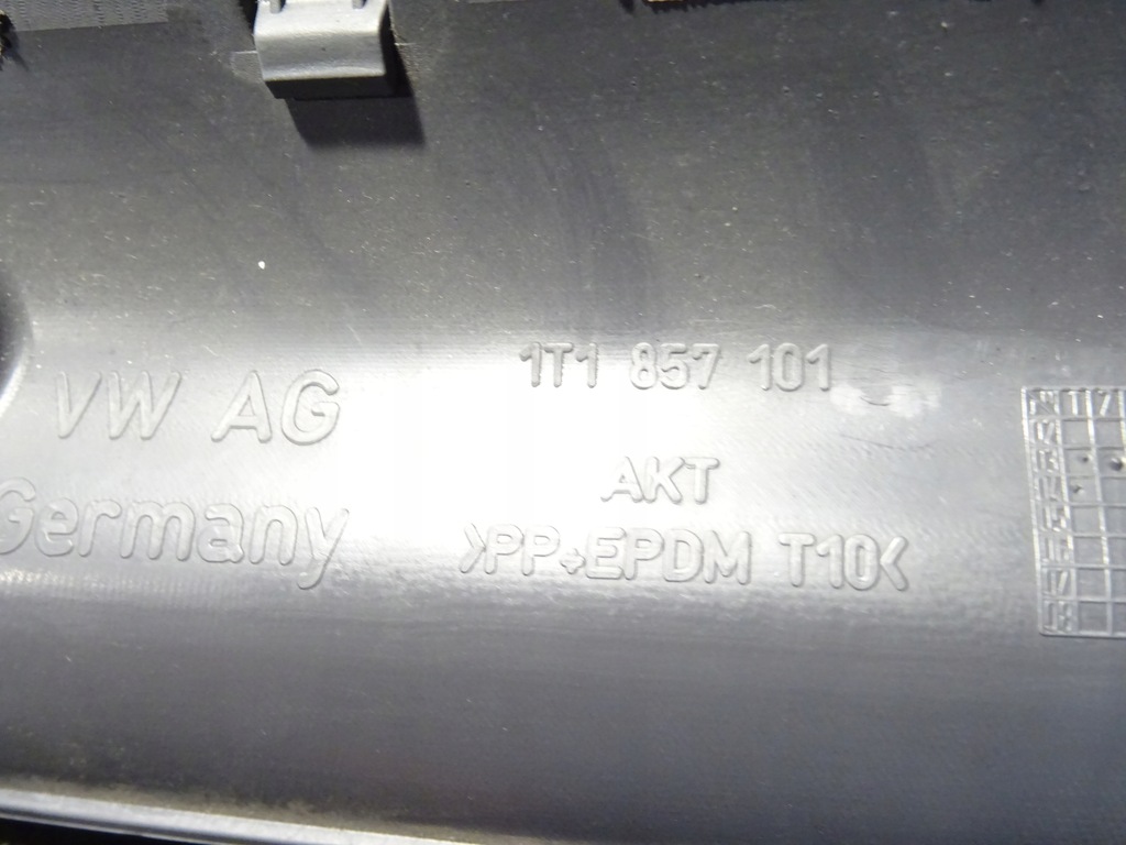 фото №7, Бардачок пассажира перед передний правый vw touran i 1 1t0 03-10 1t1857101