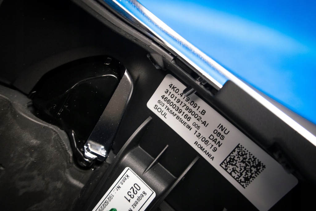 фото №9, Воздуховод кожаный audi a6 4k a7 4k8 4k0419091b