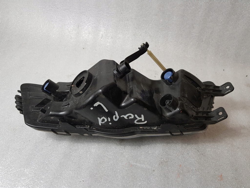 фото №7, Левый противотуманная фара skoda rapid 5ja941701