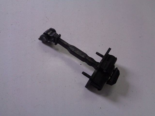 фото №1, Ограничитель дверь правый перед peugeot 208 ii 2022 rok