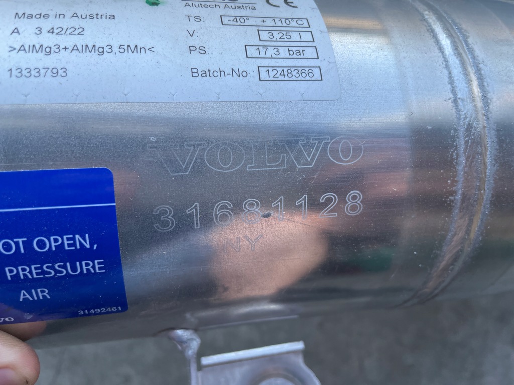 фото №5, Volvo xc60 ii бак воздуха 31681128