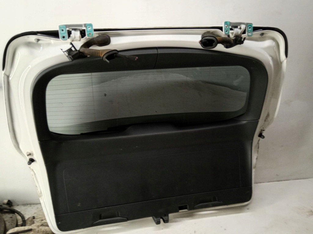 2018 mercedes-benz glc x253 c253 крышка багажника багажника с Разборки