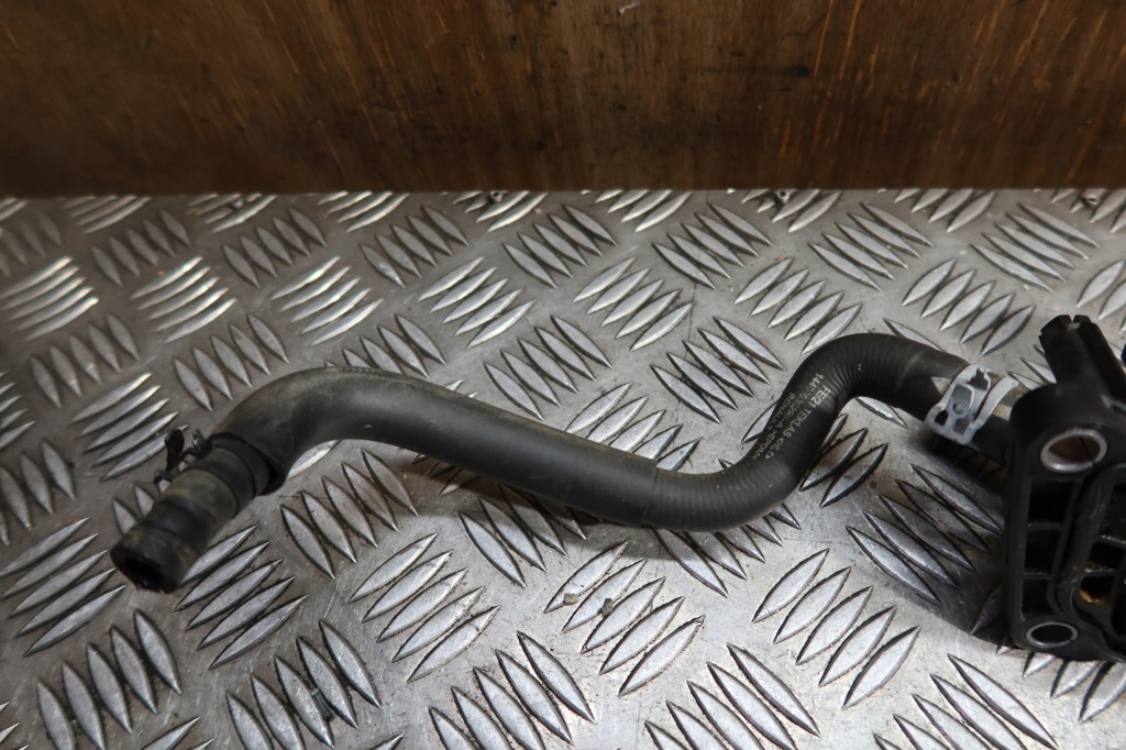 фото №4, Renault оригинальный номер 110618961r корпус термостата