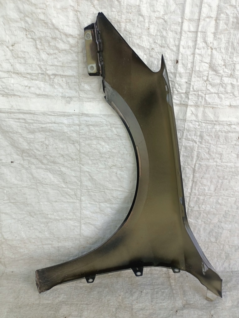 Audi a3 8y0 крыло  передний правый  kielce-gli Недорого