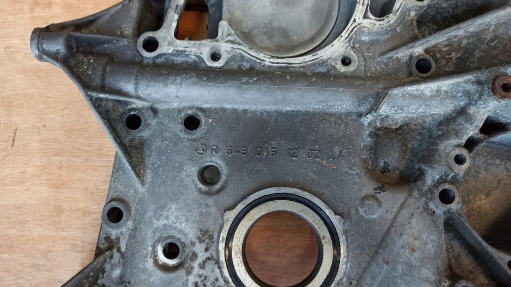 фото №2, Корпус распределительного вала 2.2 cdi sprinter 906 r646