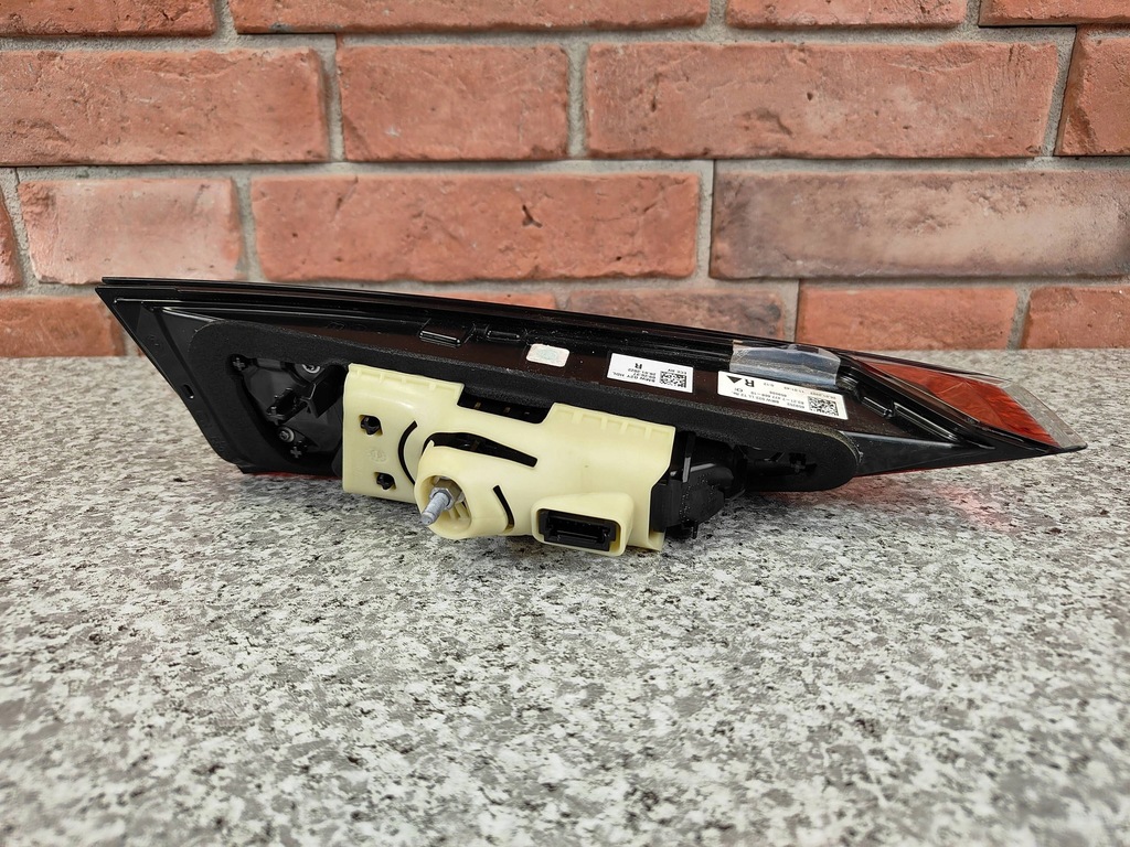 фото №6, Лампа задня права правий задня w кришка bmw g22 g23 g26 i4 g82 g83 m4 7477608