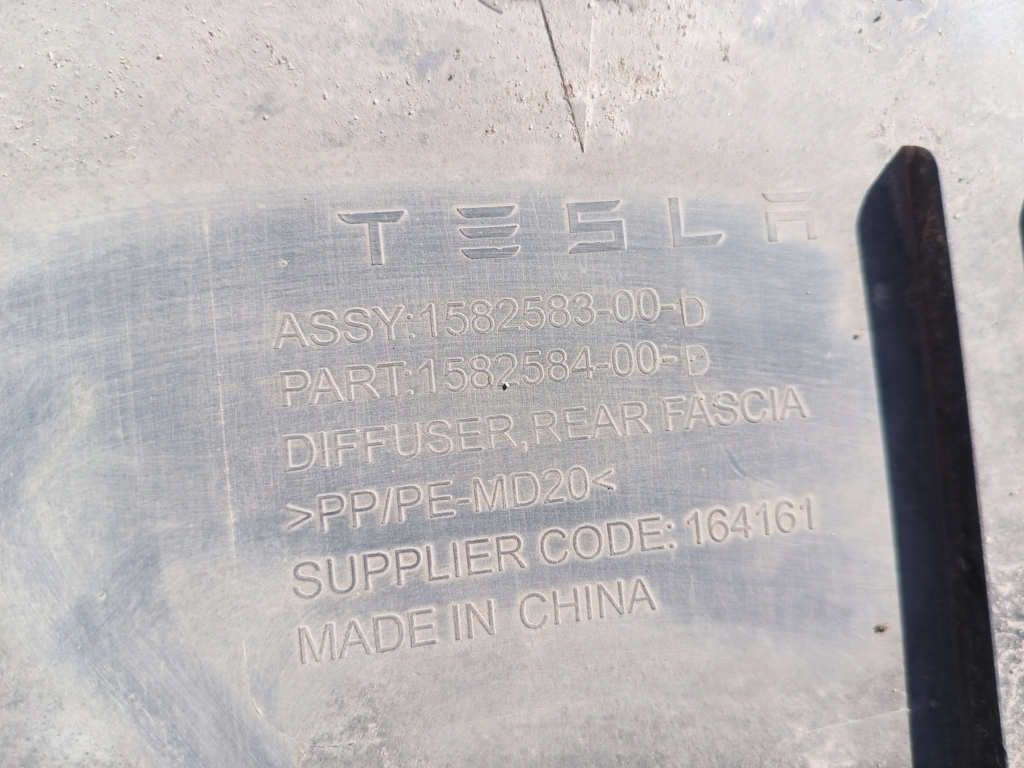 Купити Підлога накладка двигуна бампера нижня tesla model 3 23- 1582584-00-d