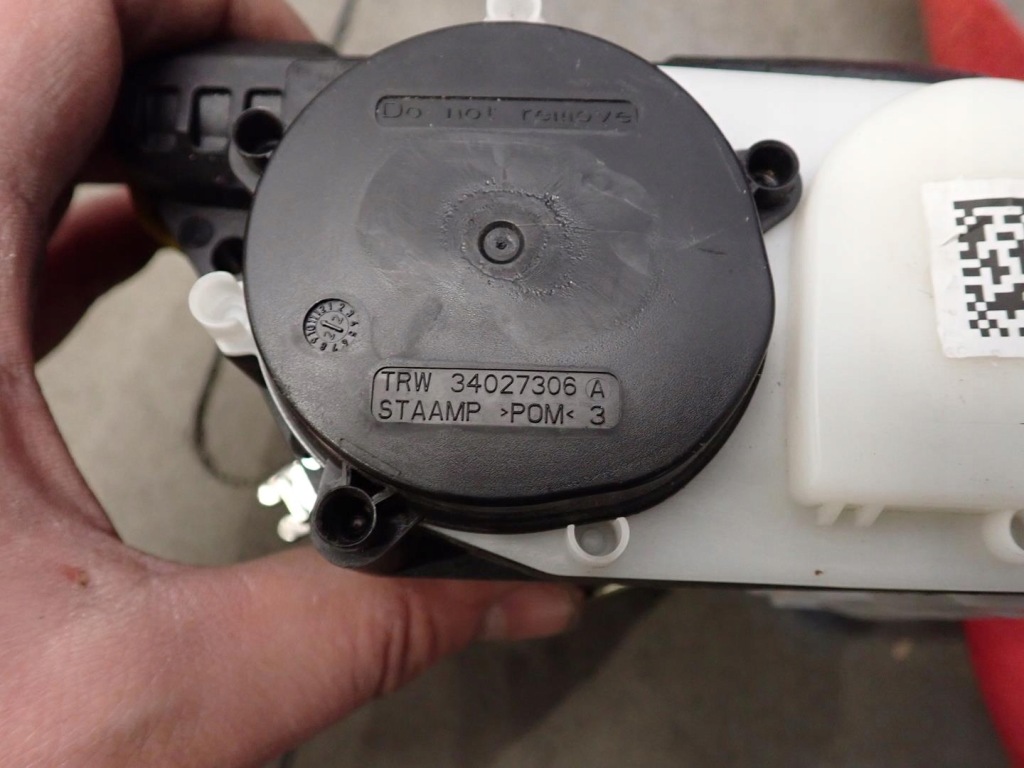 Купити Ремені безпеки mercedes g-klasa w463 amg 2018- спрацьований