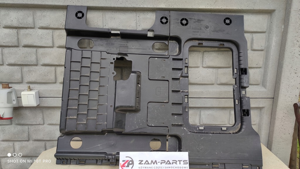 фото №1, Пол левый перед renault scenic ii 820084139