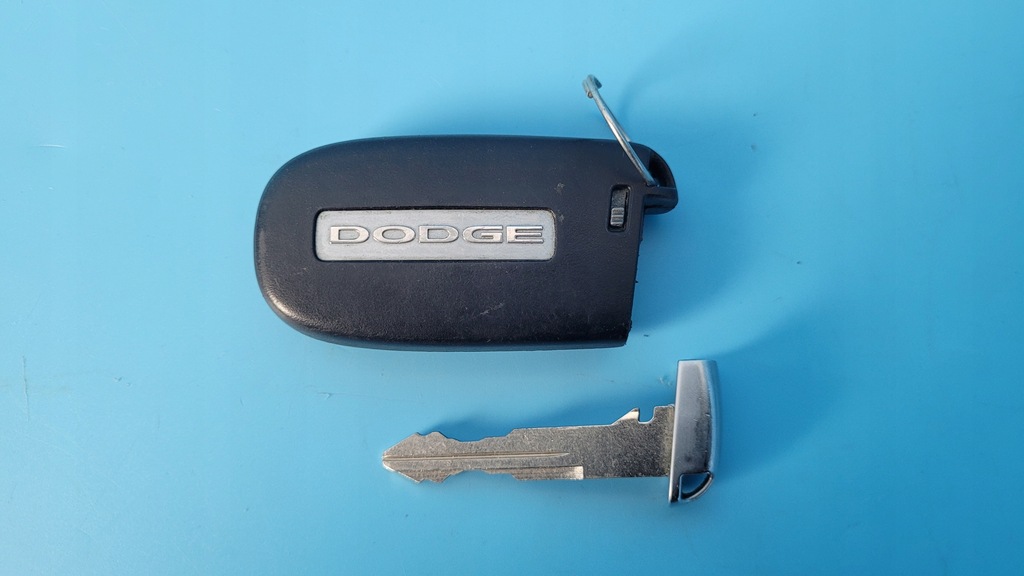 фото №6, Dodge challenger sxt 19r ключ pilot комплект 2szt 68394195aa