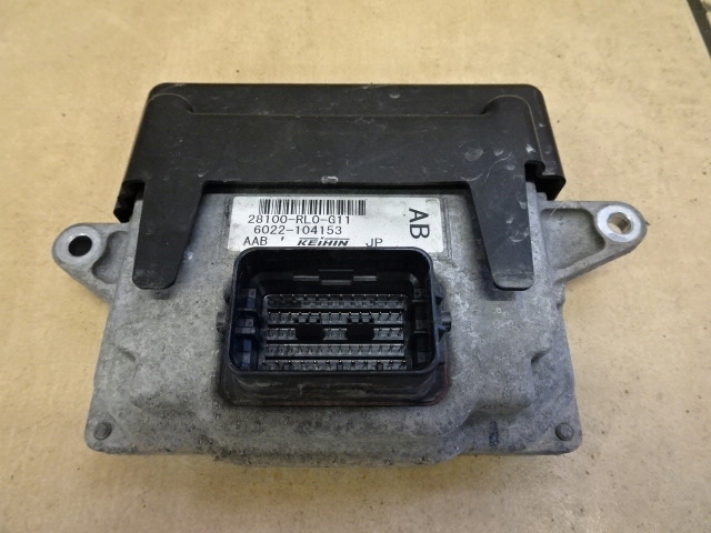 фото №1, Модуль блок управления accord viii 8 2.2d автоматическая коробка передач