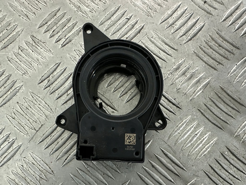 фото №4, Renault clio iv датчик kąta skręu 479457095r