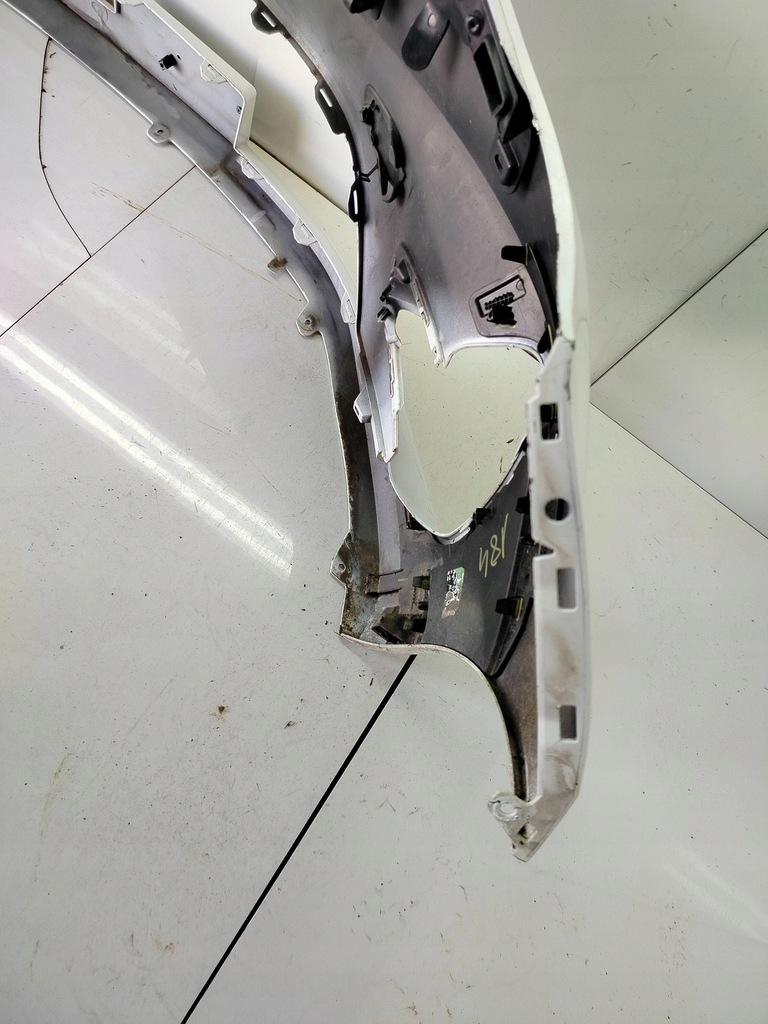 фото №11, Renault zoe ii lift 19- бампер перед хром